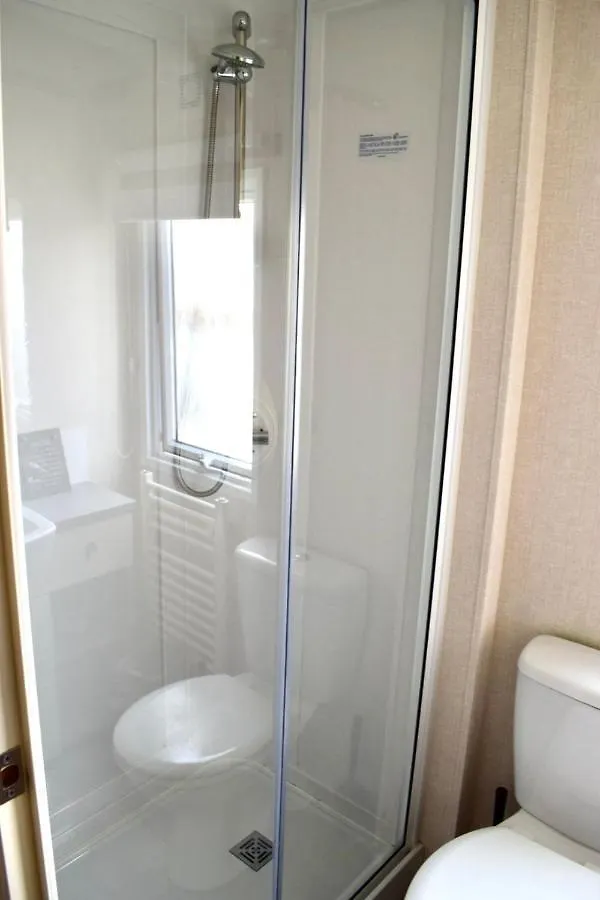 キャンプ場 New Sea View Platinum Caravan With Huge Decking ニューカッスル・アポン・タイン イギリス
